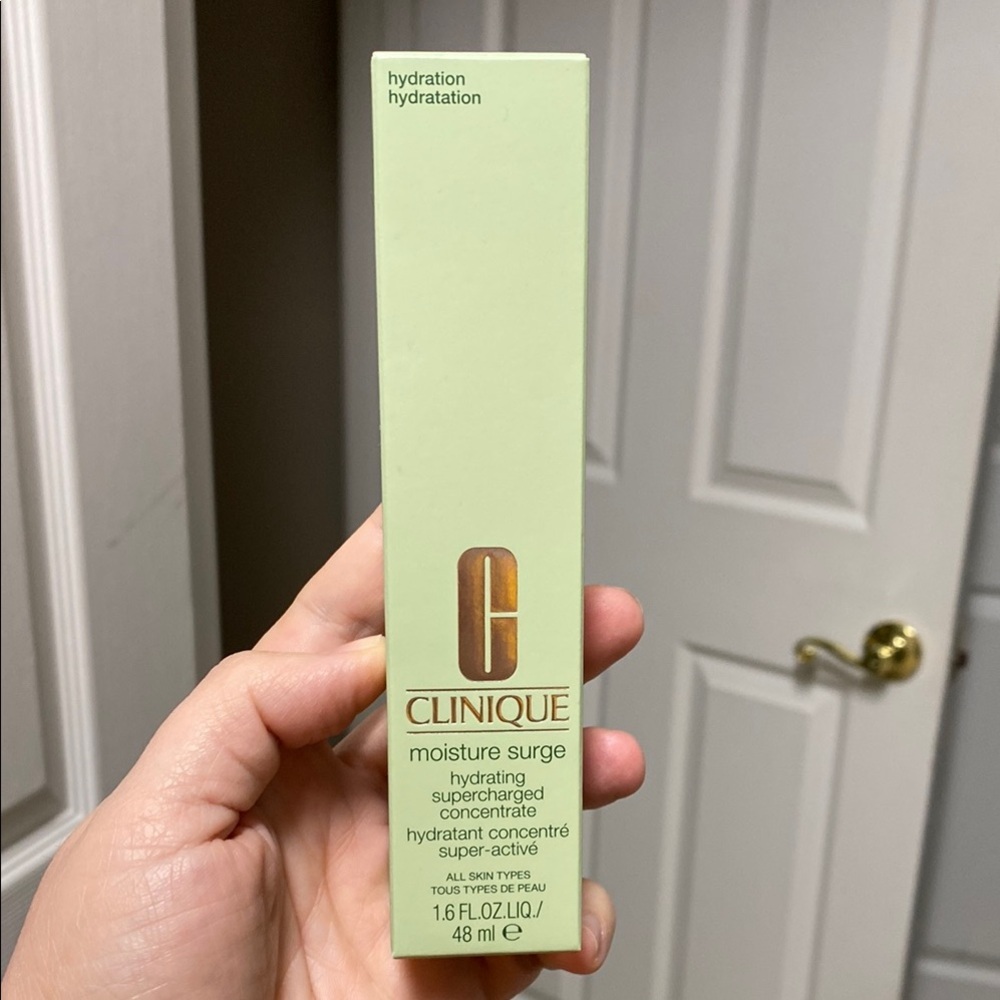 Clinique Moisture Surge hydrating supercharged concentrate